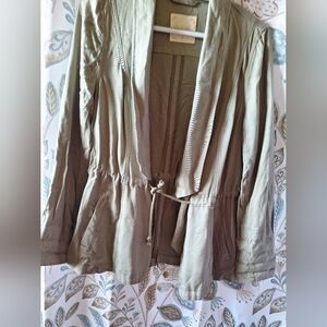 NWOT Altard state lite weight jacket/ Olive green/ size Small/100% Viscose